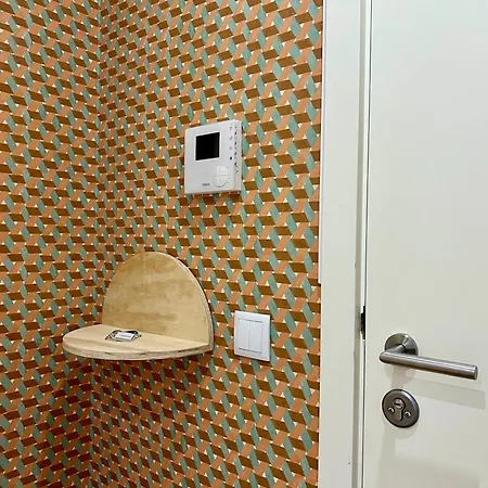 公寓 Light-filled With Garden • Downtown *