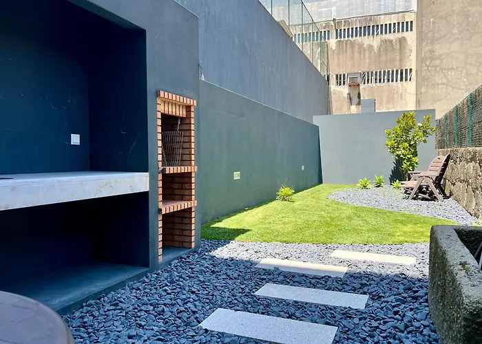 Light-filled With Garden • Downtown Apartman Porto